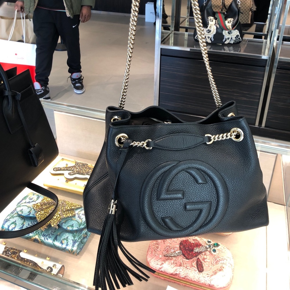 SOLD Gucci Bag - Picture 2 of 2